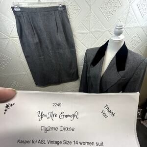 Vintage Kasper for ASL size 14 women's Suit SASSCO skirt suit jacket Lined